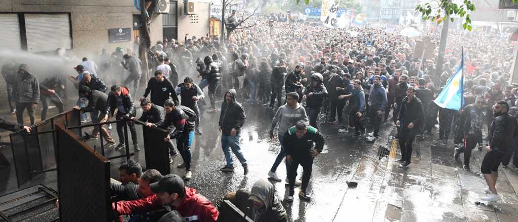 Prohibieron los acampes en Recoleta luego de la manifestación por Cristina