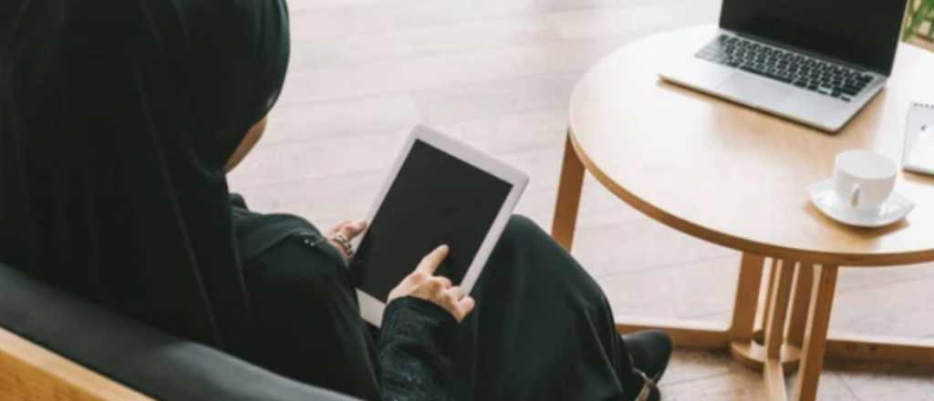 Arabia Saudita: condenan a mujer a 45 a&ntilde;os de c&aacute;rcel&nbsp;por su uso de redes