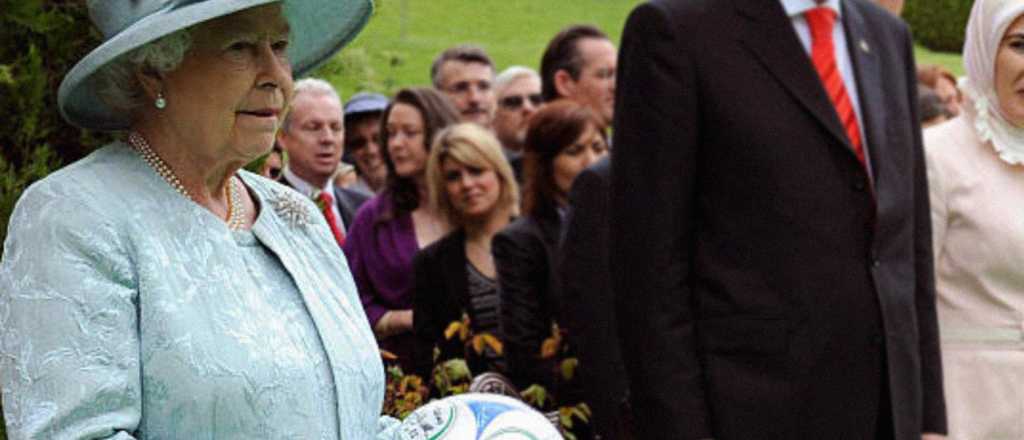 Qu&eacute; pasar&aacute; con la Premier League tras la muerte de la reina Isabel II