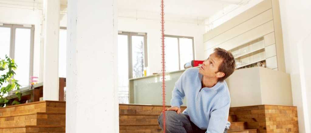 Ideas para aprovechar un techo alto con una decoraci&oacute;n original