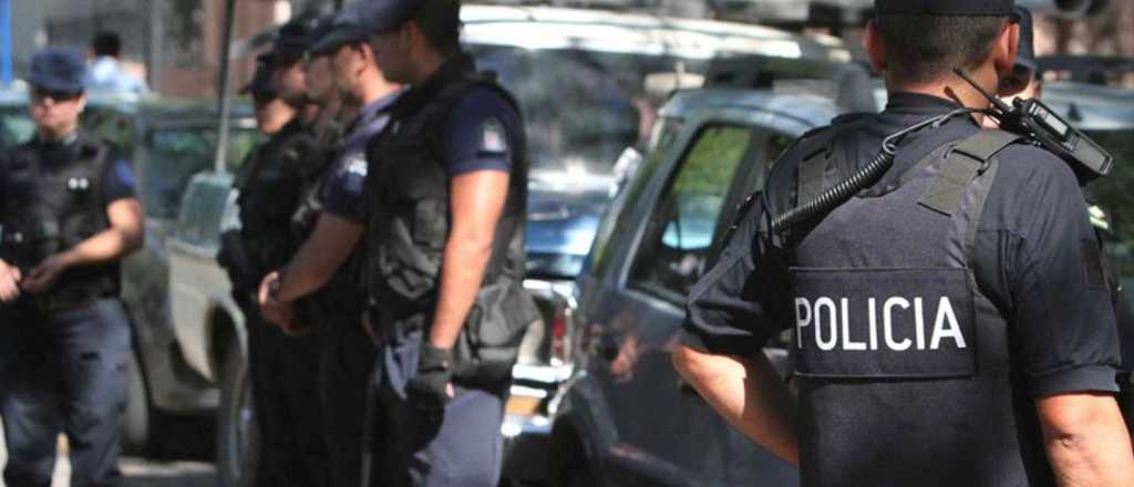 Un ladr&oacute;n fue arrestado en Tupungato y destruy&oacute; el m&oacute;vil a patadas