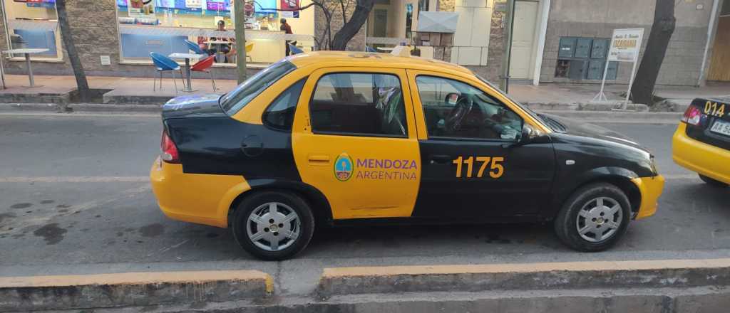 Un taxista fue detenido en Guaymall&eacute;n transportando droga
