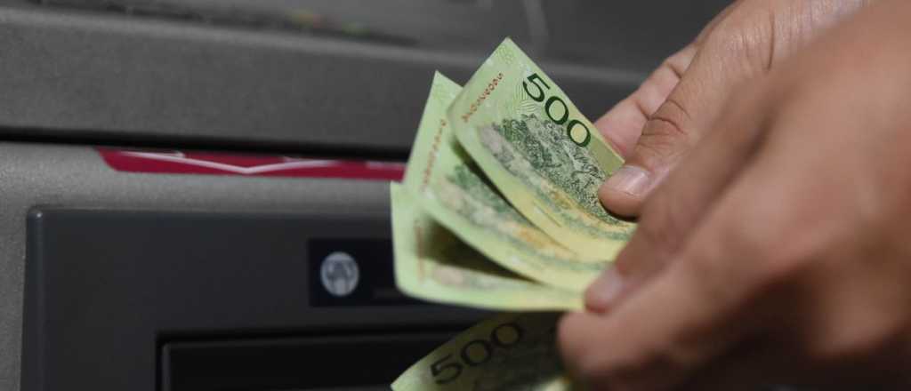 El Banco Central aumentó 15 puntos la tasa de plazo fijo: quedó en 133%