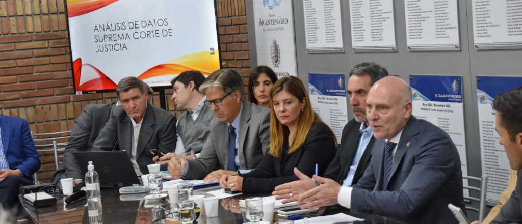 Le pedirán a la Corte que elabore su propio proyecto de reforma