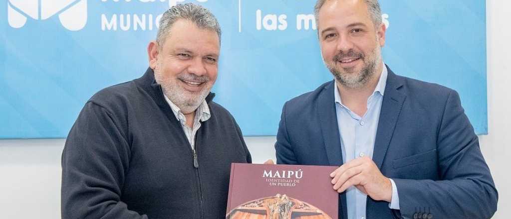 Maip&uacute; reconoci&oacute; a comerciantes con m&aacute;s de 50 a&ntilde;os de trayectoria 