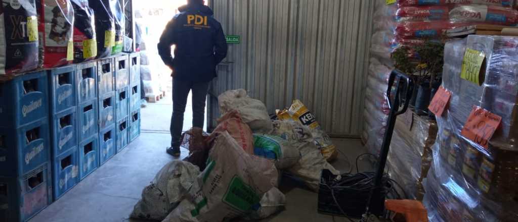Cay&oacute; una banda con 500 kilos de cables en el Valle de Uco