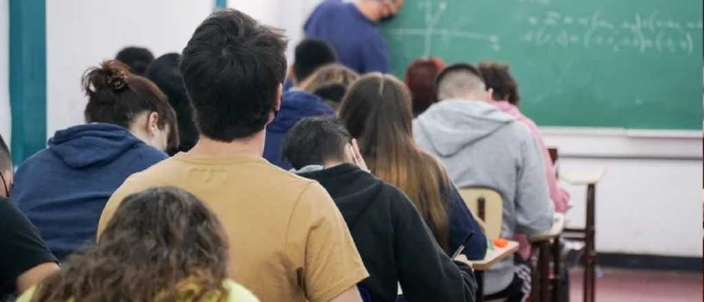 Conmoci&oacute;n en la UBA: muri&oacute; un estudiante mientras esperaba para rendir 