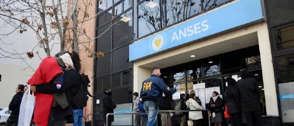 Anses: ¿quiénes cobran este martes?