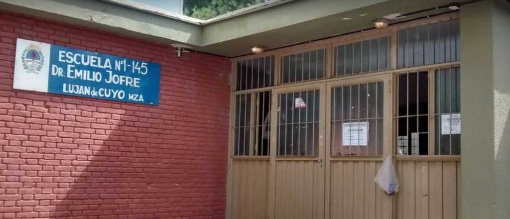Por intoxicaci&oacute;n masiva en una escuela de Luj&aacute;n tendr&aacute;n clases virtuales