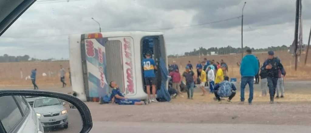 El colectivo con hinchas de Boca accidentado tenía cubiertas "peladas"