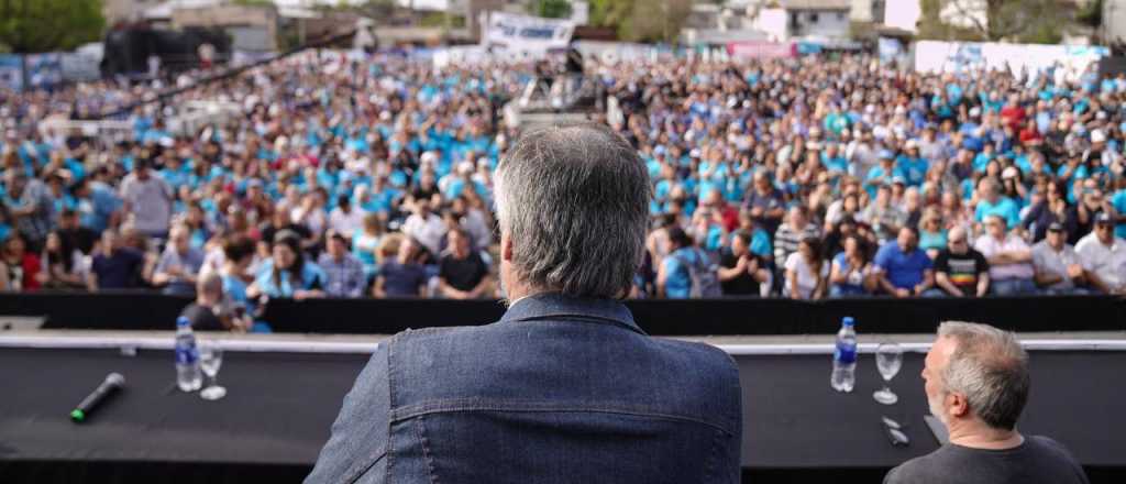 M&aacute;ximo Kirchner pidi&oacute; investigar qui&eacute;n est&aacute; detr&aacute;s de la banda de los copitos