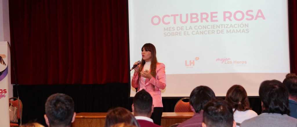 Las Heras present&oacute; Octubre Rosa