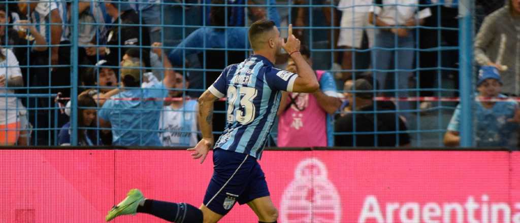 Atlético Tucumán venció a Platense y es único líder del torneo