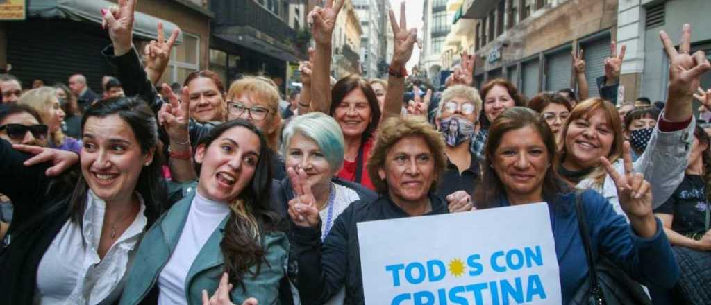 En España no quieren peronismo y el Gobierno dice que Macri es peor