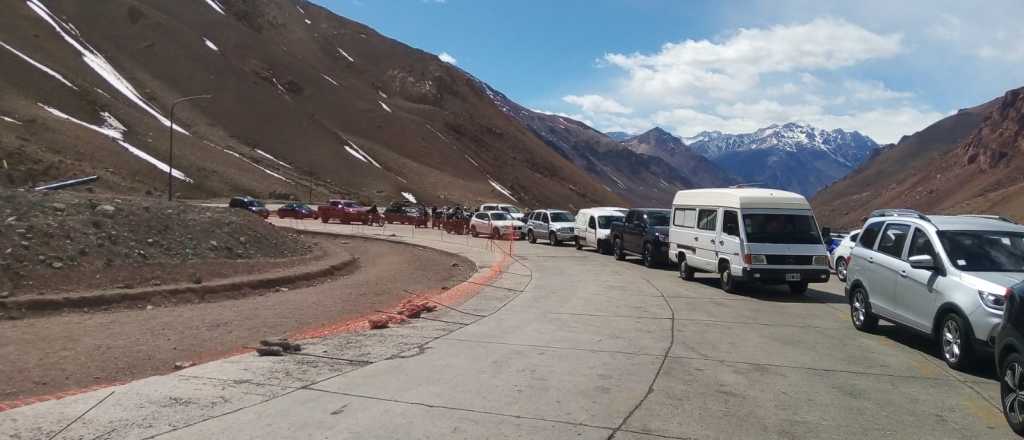 Aluvión de mendocinos rumbo a Chile: más de 7500 cruzaron este viernes