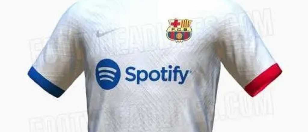 La camiseta blanca del Barcelona que generó polémica 