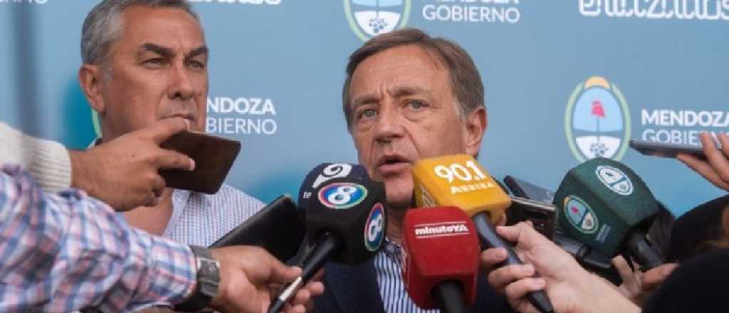 Suarez prorrogar&iacute;a la concesi&oacute;n a las el&eacute;ctricas a cambio de la deuda