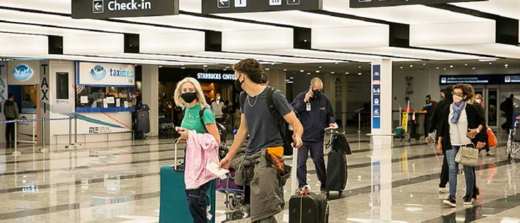 "La falta de d&oacute;lares no es responsabilidad del turismo", dicen las agencias