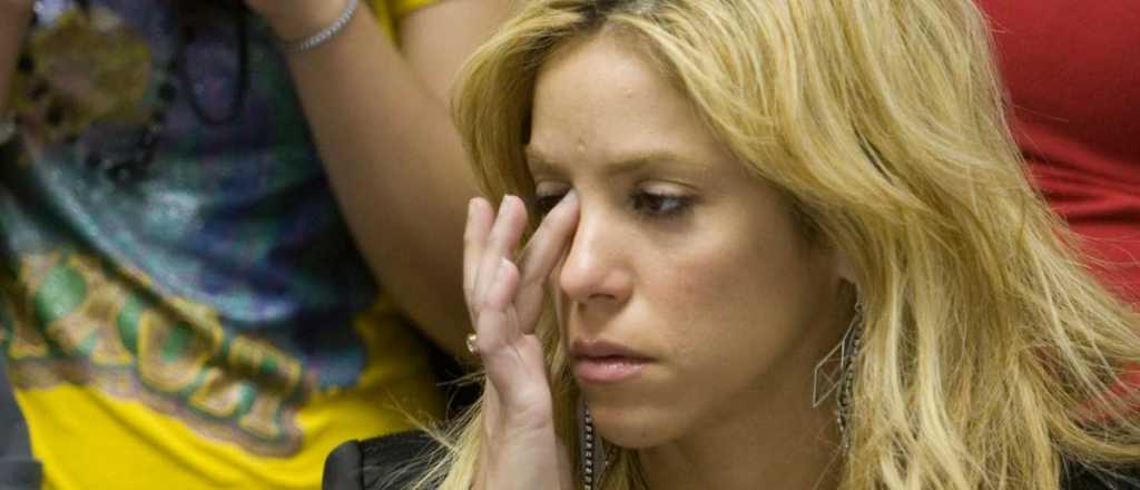 ¿Qué hace Shakira arrastrándose por Piqué en su nueva canción?