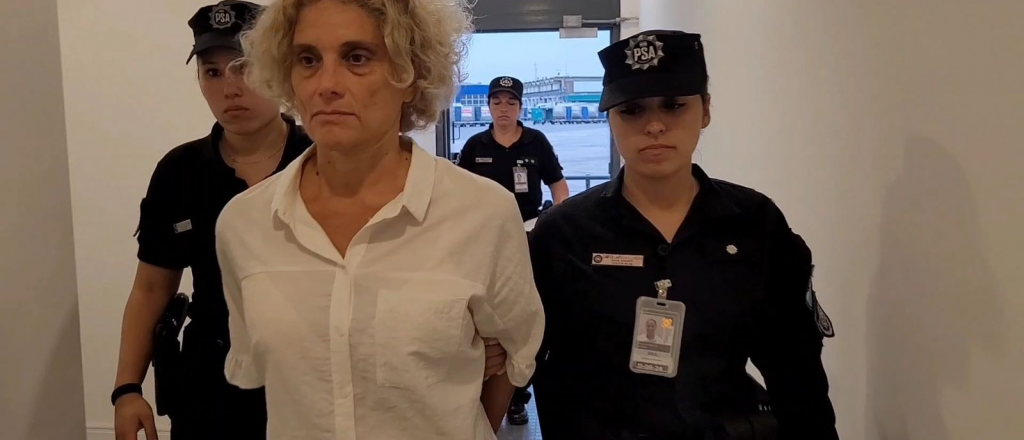 A qu&eacute; funcionario iba a escrachar la hija del "Coco" Basile