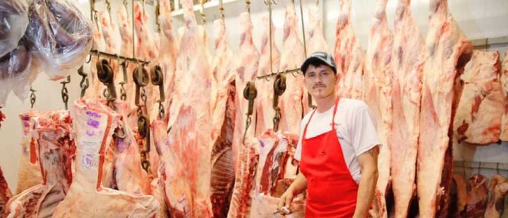 Inédito: trabajadores de la carne acordaron más de 320% de recomposición salarial