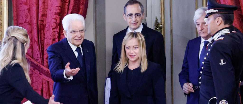 Georgia Meloni juró como primera ministra italiana