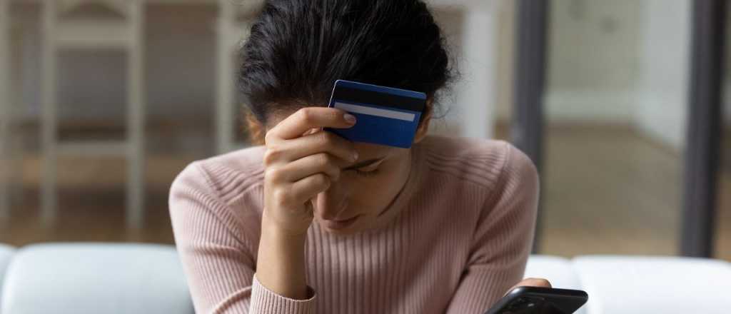 Una sanrafaelina sufri&oacute; una estafa millonaria con el "truco del soldado"