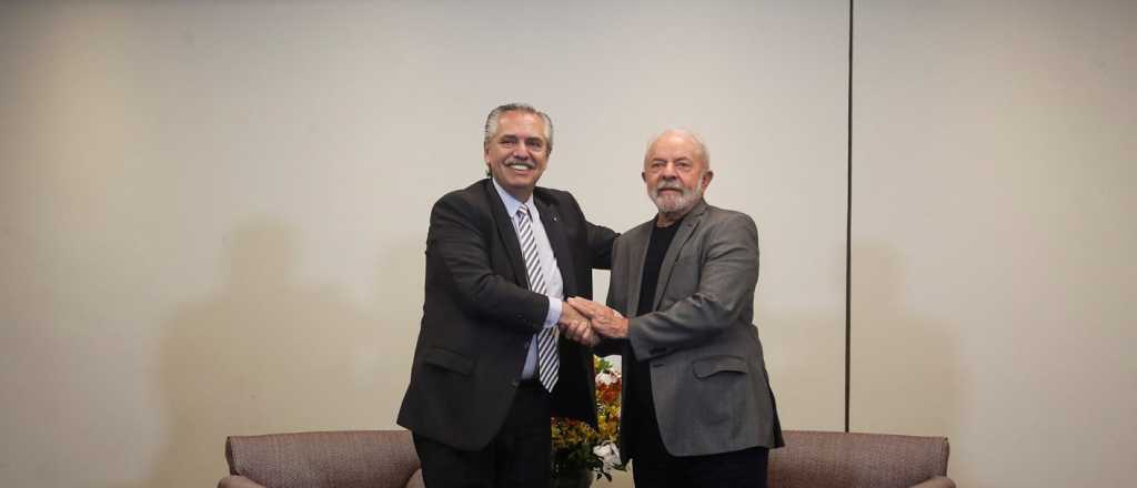 Fernández presente en la asunción de Lula : buscar apoyo