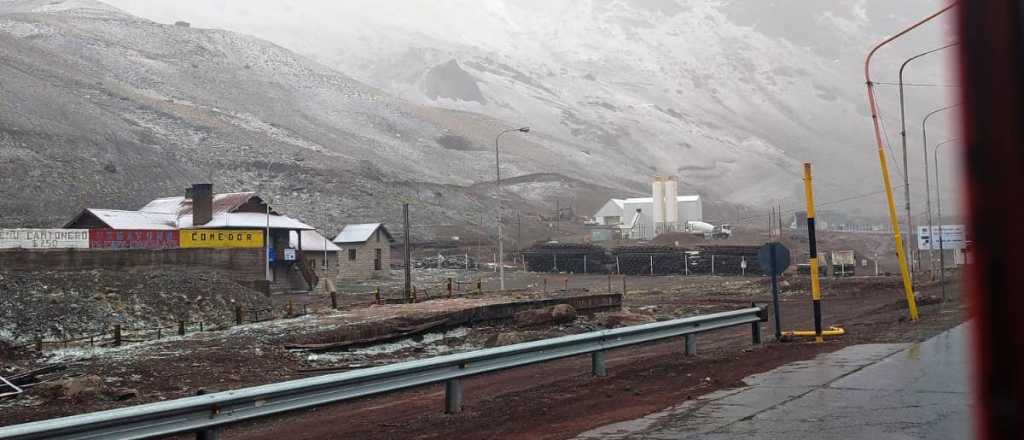 Cerraron el Paso a Chile por mal tiempo en Alta Montaña