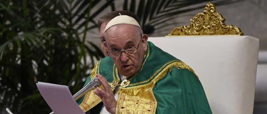 El Papa inst&oacute; a no "dejarse enga&ntilde;ar por el populismo y los falsos mes&iacute;as"