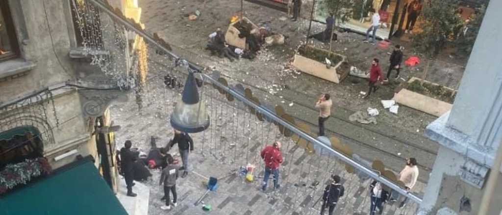 Video: ataque suicida de una mujer mató a 6 personas e hirió a otras 80 en Estambul