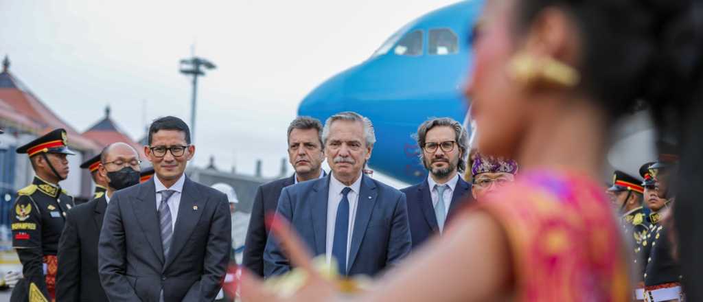 Alberto Fernández llegó a Indonesia a una nueva reunión del G20