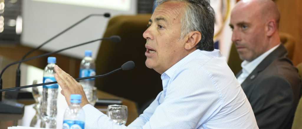 Cornejo afirma que la clave electoral es "conectar con el ciudadano común"
