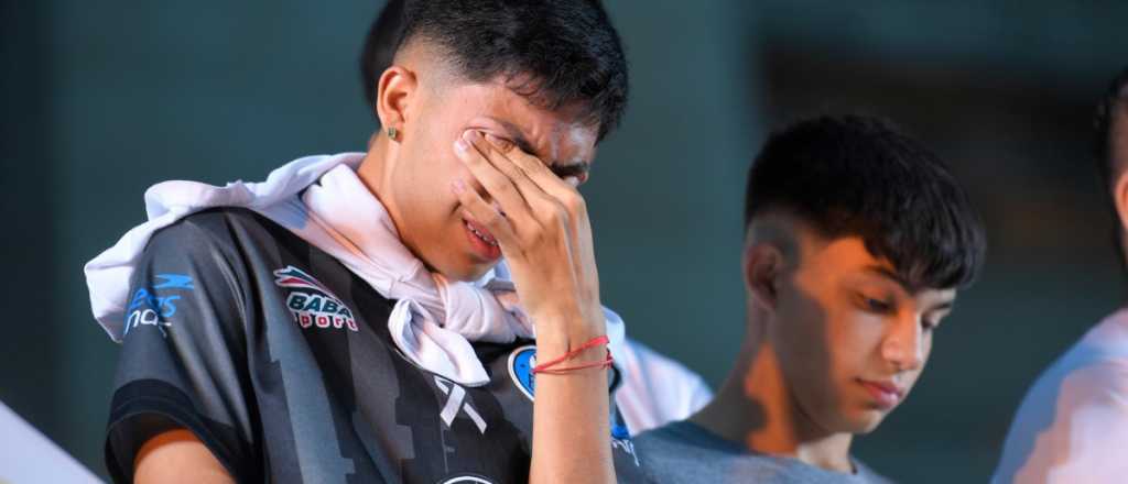 "Ni una bala m&aacute;s, ni un pibe menos", el grito por el crimen de Lucas Gonz&aacute;lez