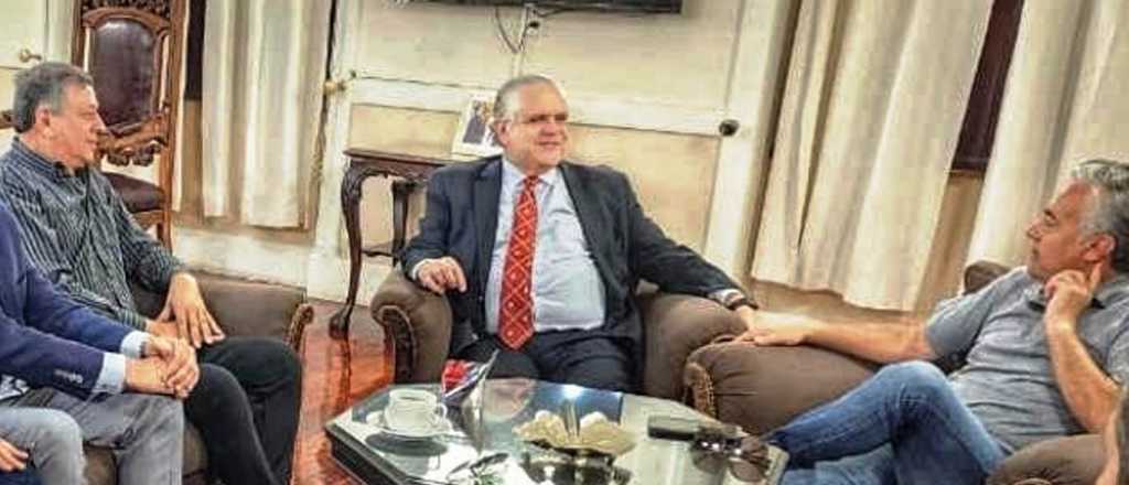 López Murphy en Mendoza: entre el riesgo de la hiper y la salida económica