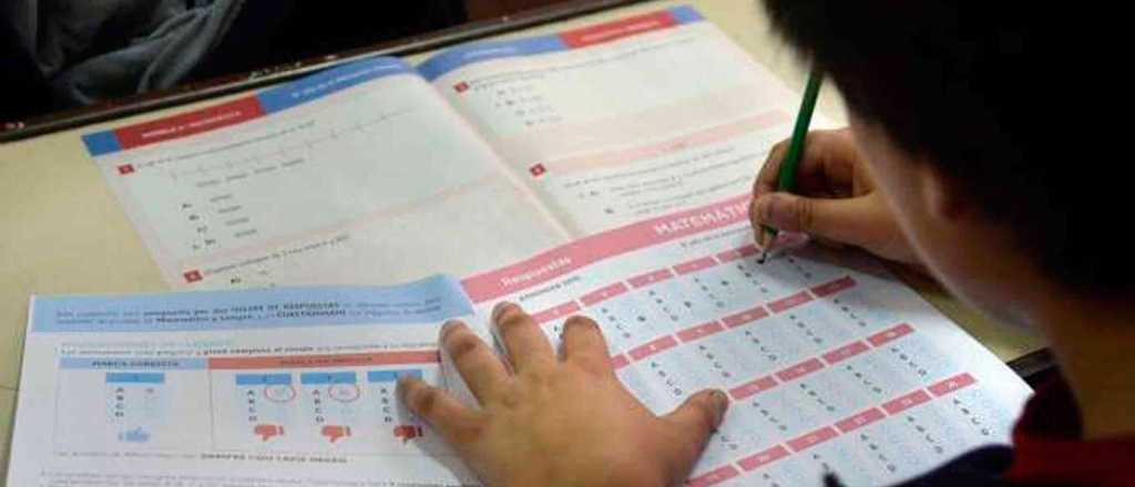 Por el bajo nivel en Lengua y Matem&aacute;tica, evaluaron a chicos de 6to en Mendoza