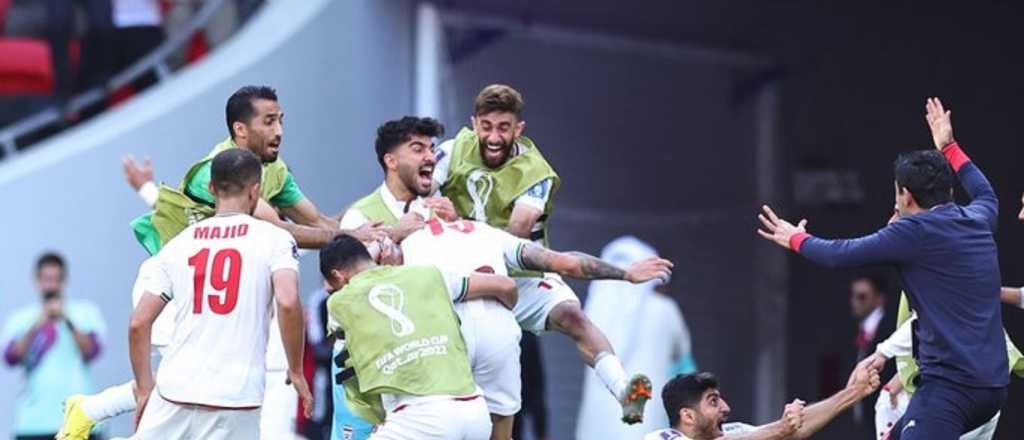 Para el infarto: Irán ganó en el último minuto y sigue vivo en el Mundial