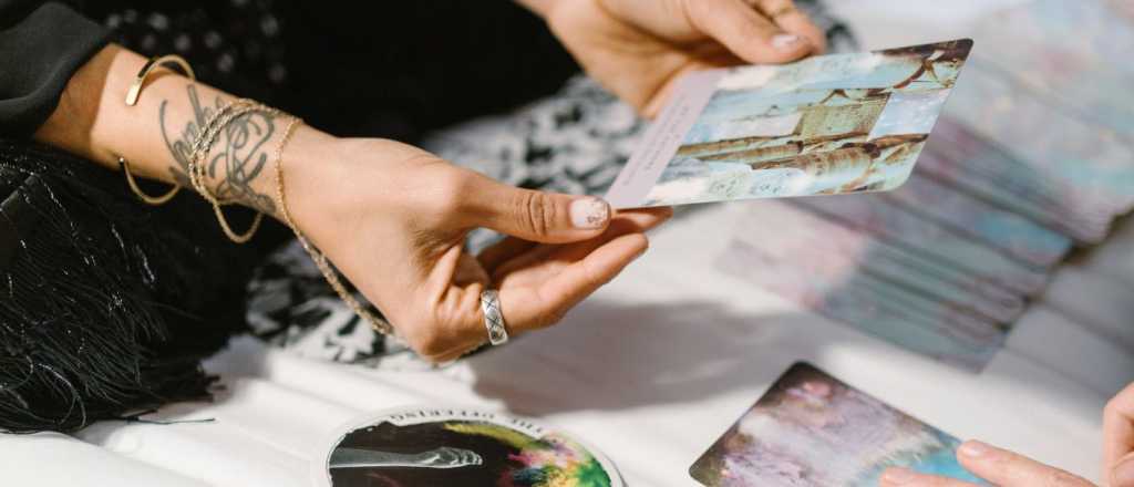 Carta del tarot: las predicciones para cada signo en este día