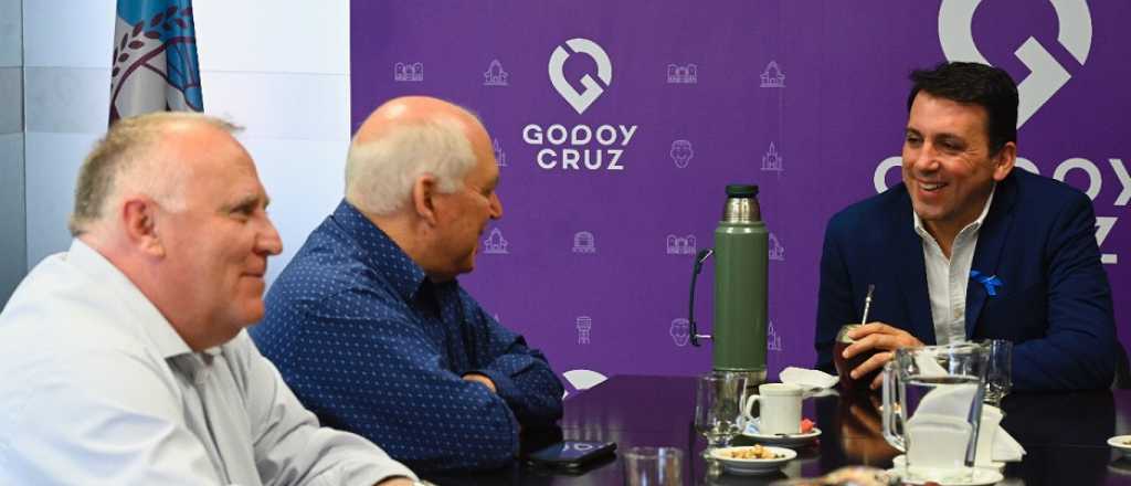 Una ciudad cordobesa aplicar&aacute; una pol&iacute;tica de seguridad de Godoy Cruz