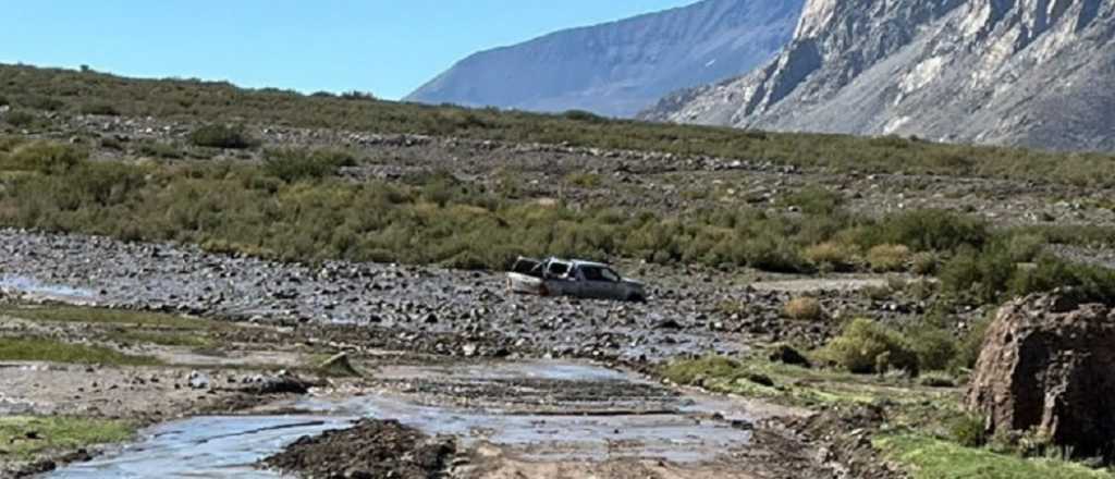 Por un alud cortaron la ruta provincial 220, en El Sosneado