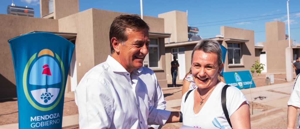 Los que m&aacute;s deben de su casa del IPV son los que pagan menos de $100