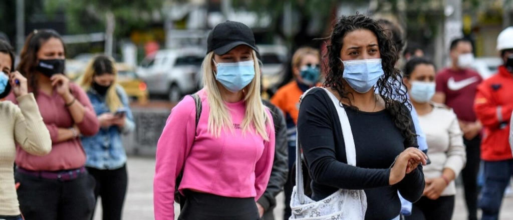 Colombia vuelve al uso obligatorio de tapabocas por rebrote de coronavirus