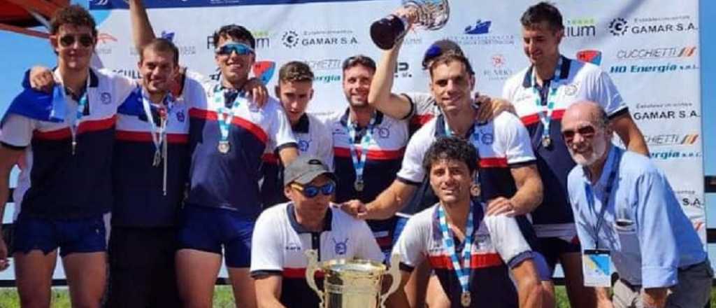 Remo: Regatas se consagró campeón argentino en Villa Constitución