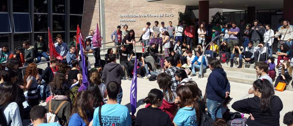 Parar gratis: por qu&eacute; la UNCuyo no descuenta los d&iacute;as de huelga