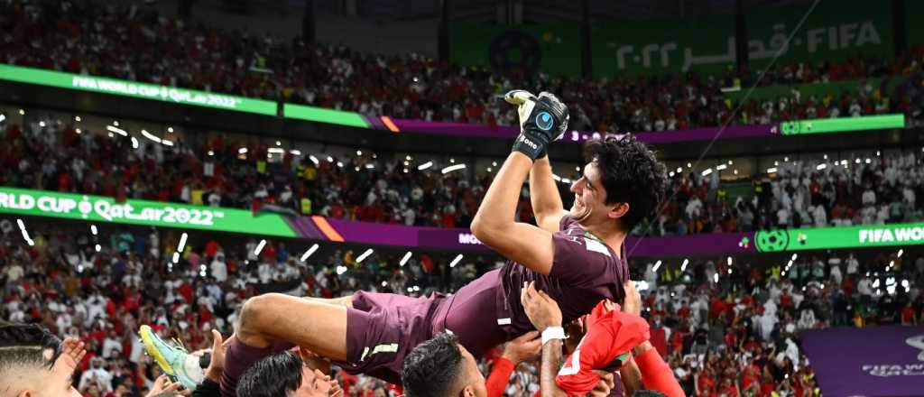 Bono, h&eacute;roe marroqu&iacute;: fan de River, le puso a su perro "Ariel" por Ortega