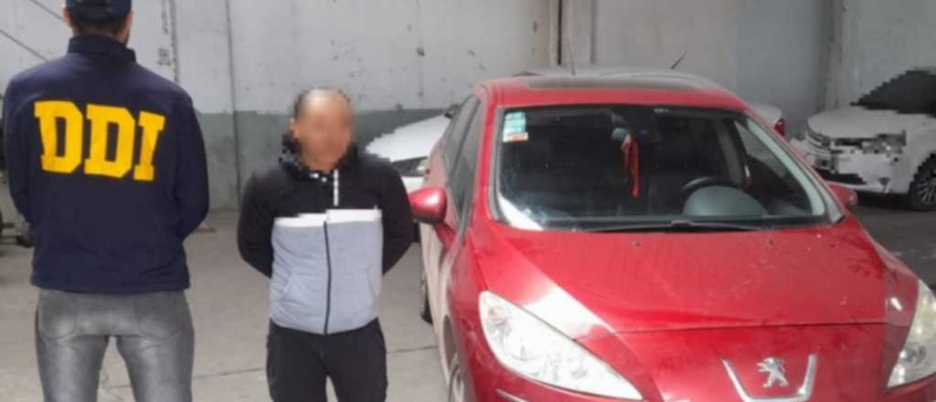 Un mendocino descubrió que vendían su auto robado a través de Facebook