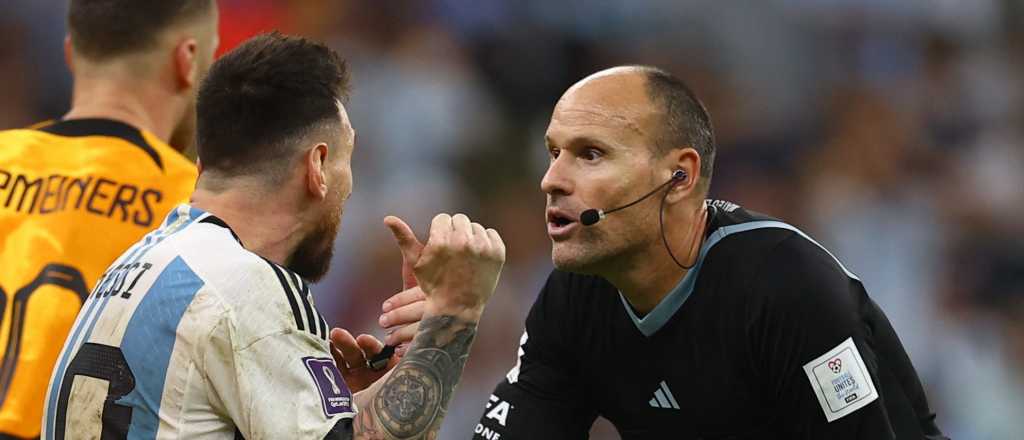 Messi festej&oacute; el triunfo y no tuvo filtro para liquidar al &aacute;rbitro