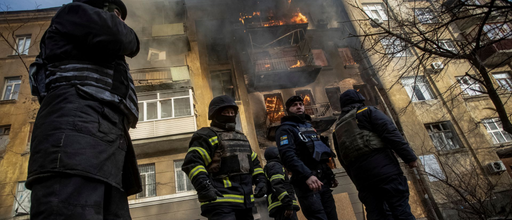 Ucrania recibe m&aacute;s ayuda de EE.UU. y Rusia establece lazos con Ir&aacute;n