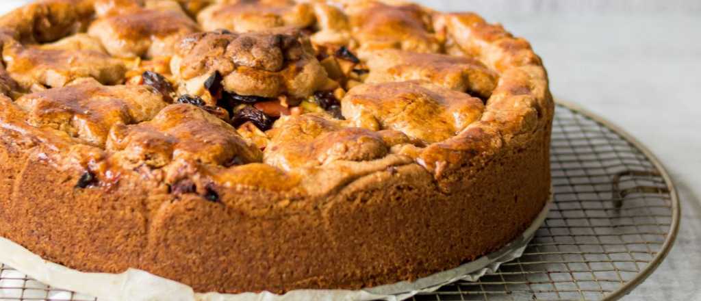 Econ&oacute;mica y r&aacute;pida: tarta de peras light para preparar en minutos