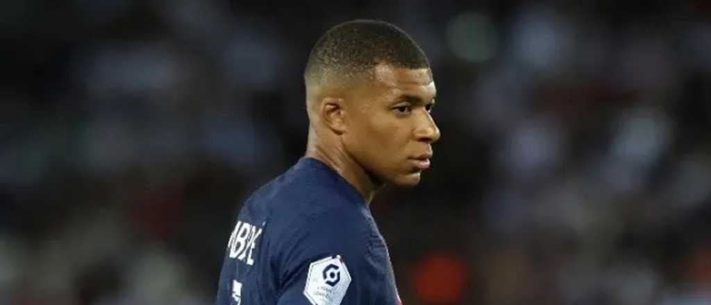 Video: la furiosa arenga de Mbapp&eacute; en el entretiempo de la final 